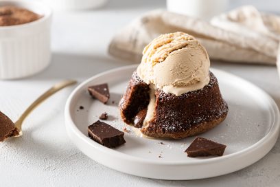 Peanut Butter Explosion Cakes