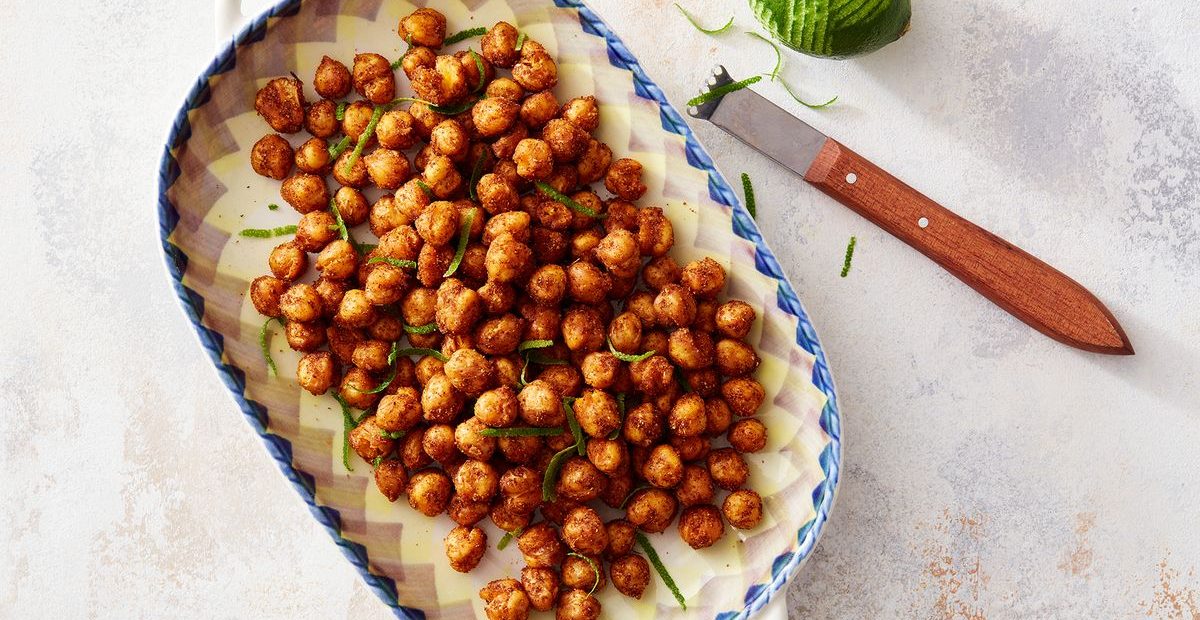 Air Fryer Crunchy Chili-Spiced Chickpeas