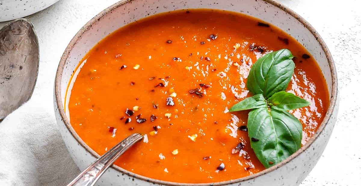 Tomato & Basil Soup