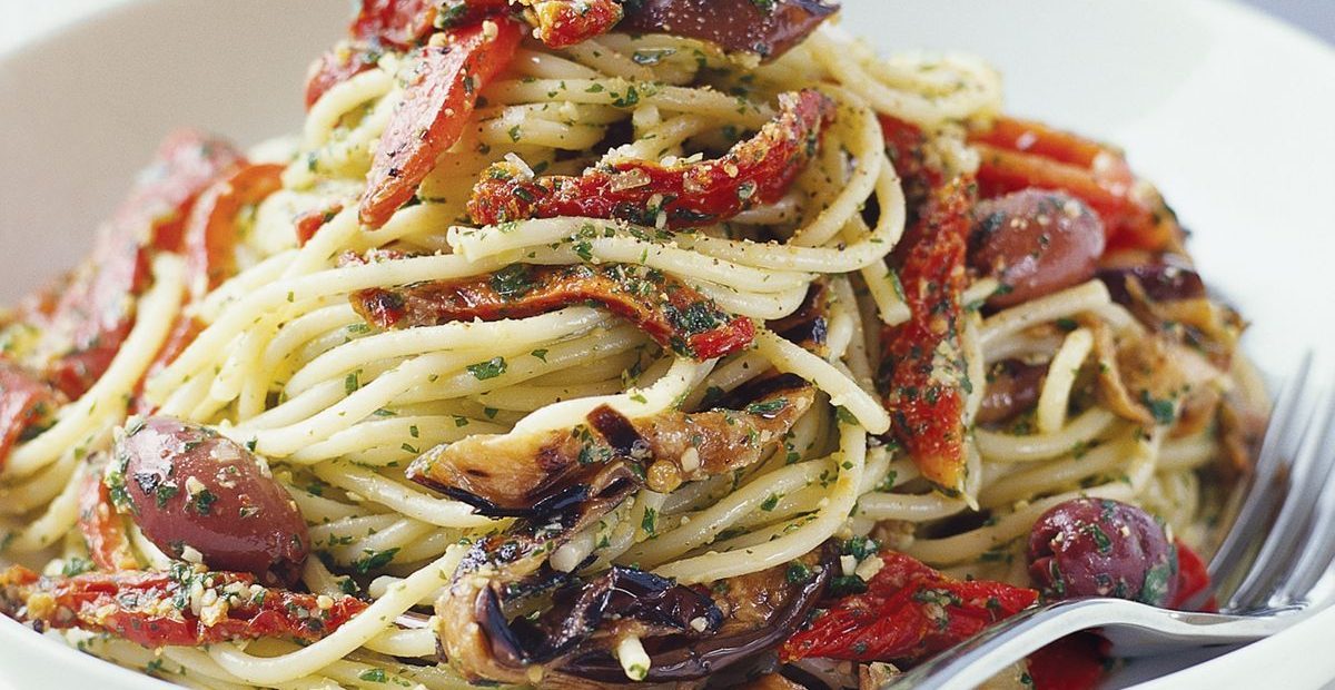 Spaghetti Aglio e Olio with Roasted Vegetables