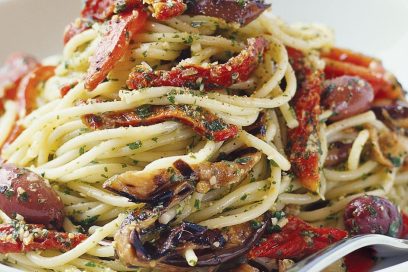 Spaghetti Aglio e Olio with Roasted Vegetables